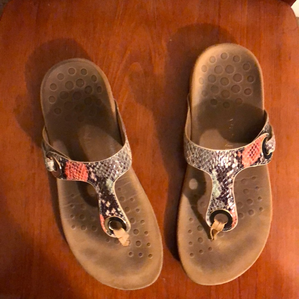 Vionic Sandals - Picture 2 of 3